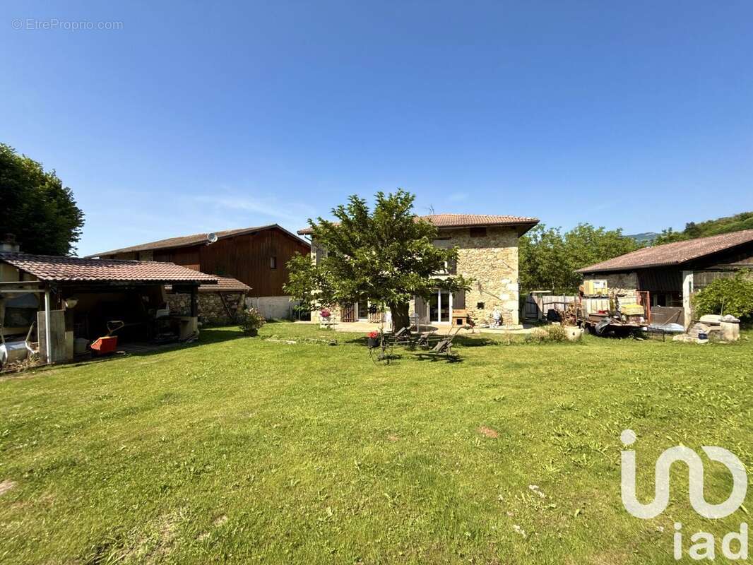 Photo 2 - Maison à SAINT-ROMANS