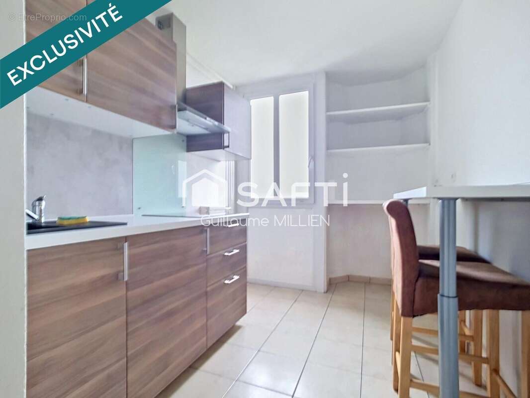 Photo 2 - Appartement à MONS-EN-BAROEUL