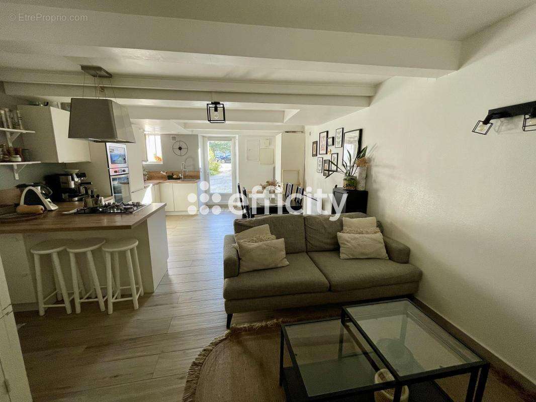 Maison à LA ROCHELLE