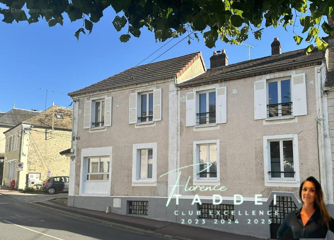 Photo 1 - Maison à SAINT-CHERON