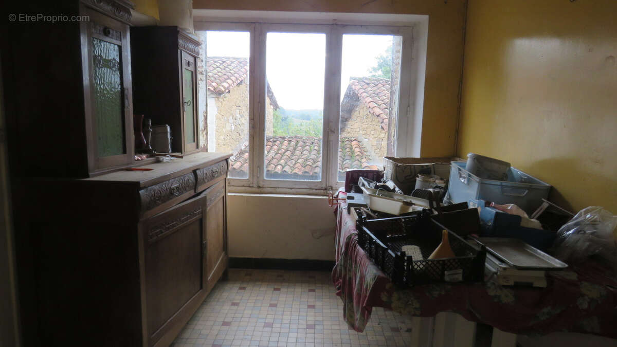 Maison à CORGNAC-SUR-L'ISLE