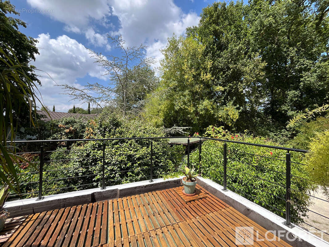Maison - Golf St Sulpice et Cameyrac - 5 chambres - 196m² - photo 11