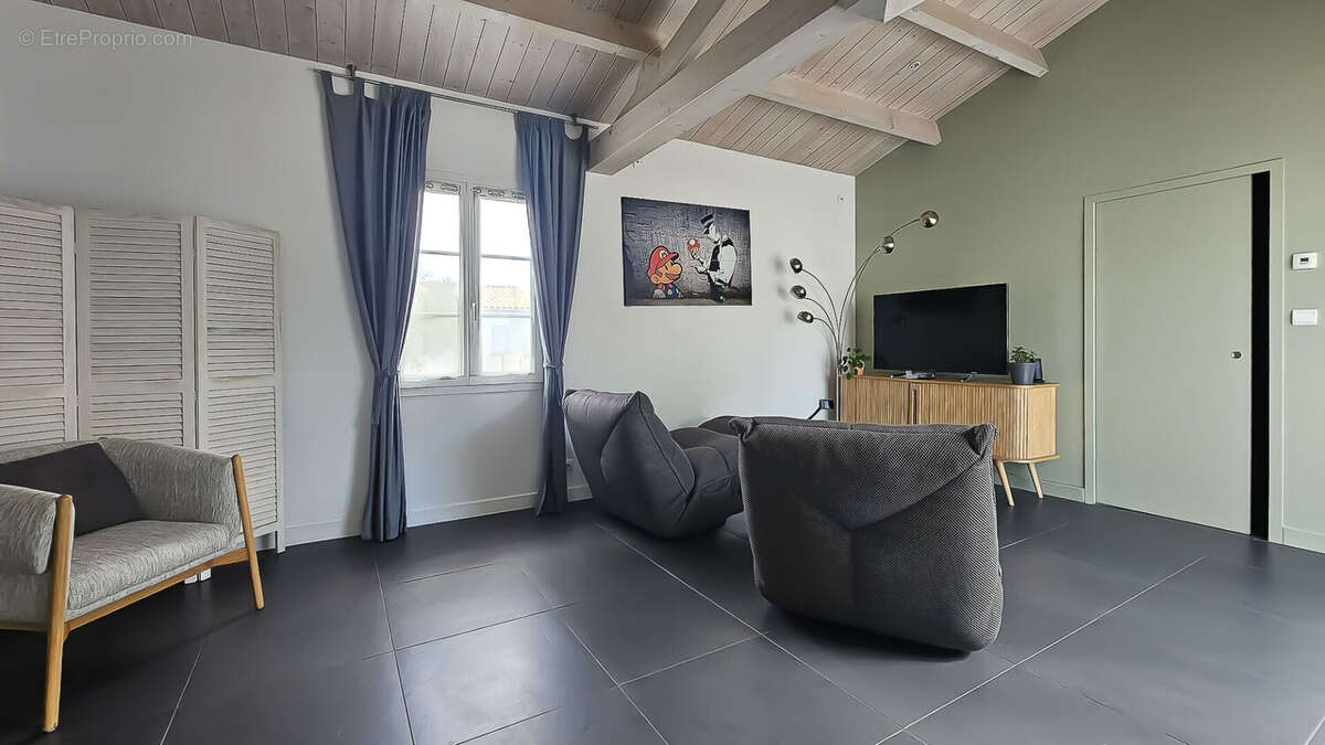 Maison à SAINTE-SOULLE