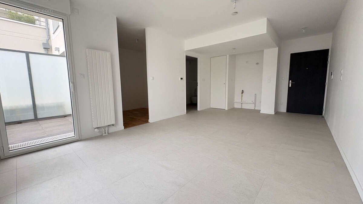 Appartement à SAINT-CYR-SUR-LOIRE