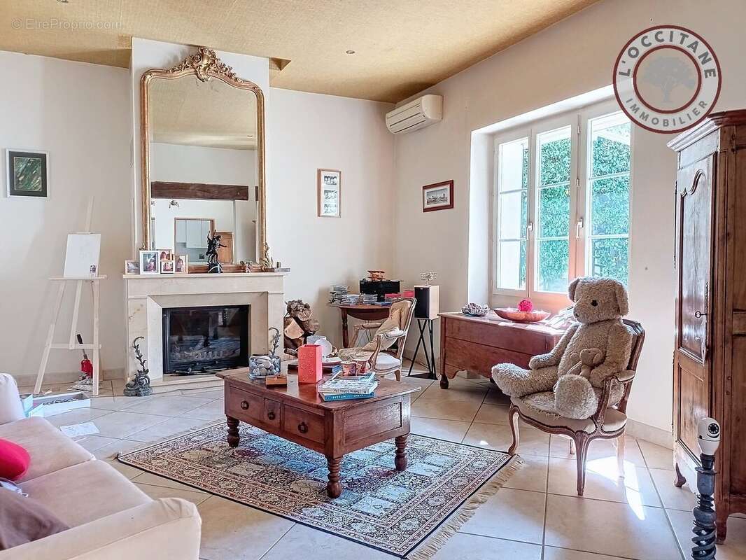 Maison à MAUVEZIN