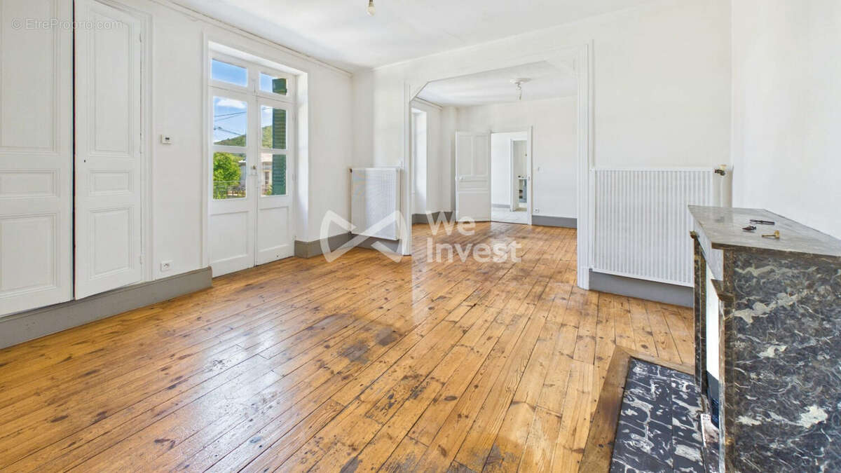 Maison 120 m² à Saint-Laurent-Du-Pape  - photo 5