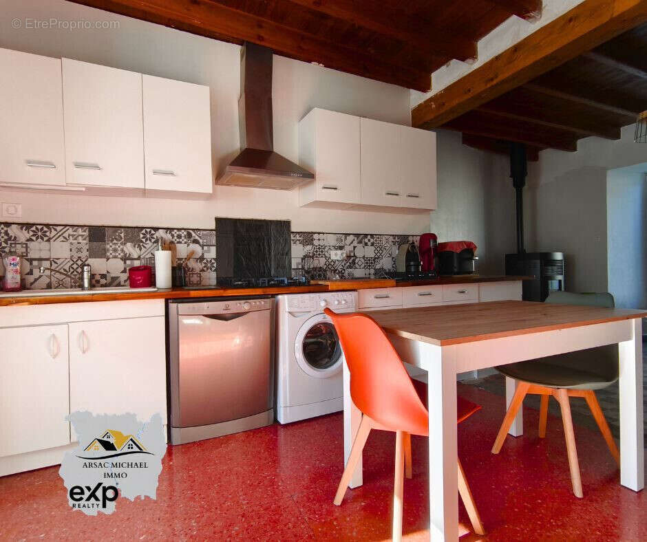 Maison 117 m² à Le Brignon  - photo 4