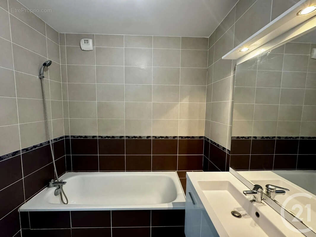 Appartement à VILLEURBANNE