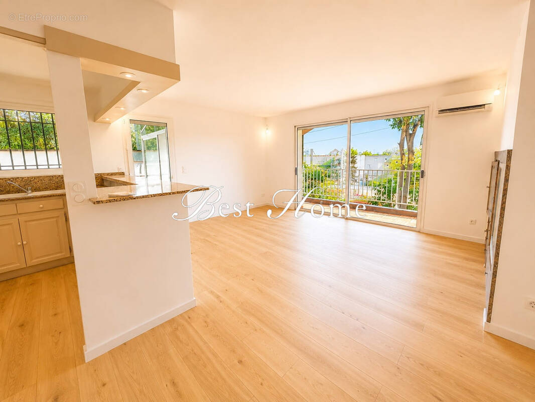 Appartement à NIMES