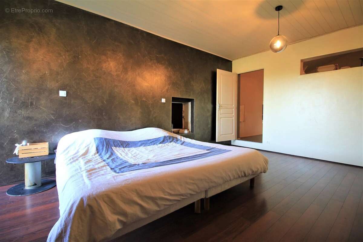 Maison à TOURNON-D&#039;AGENAIS