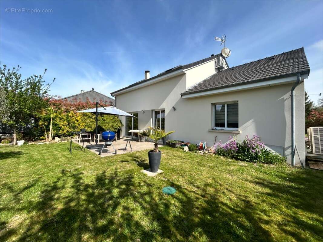 Maison à PRUNAY