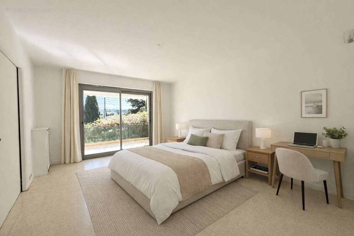 Appartement à LE CANNET