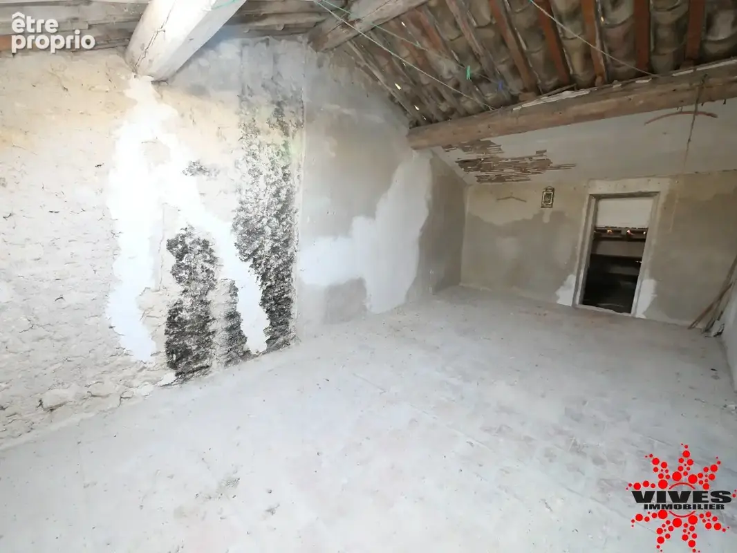 Maison de village T3 avec cour et fort potentiel  Capestang - photo 12