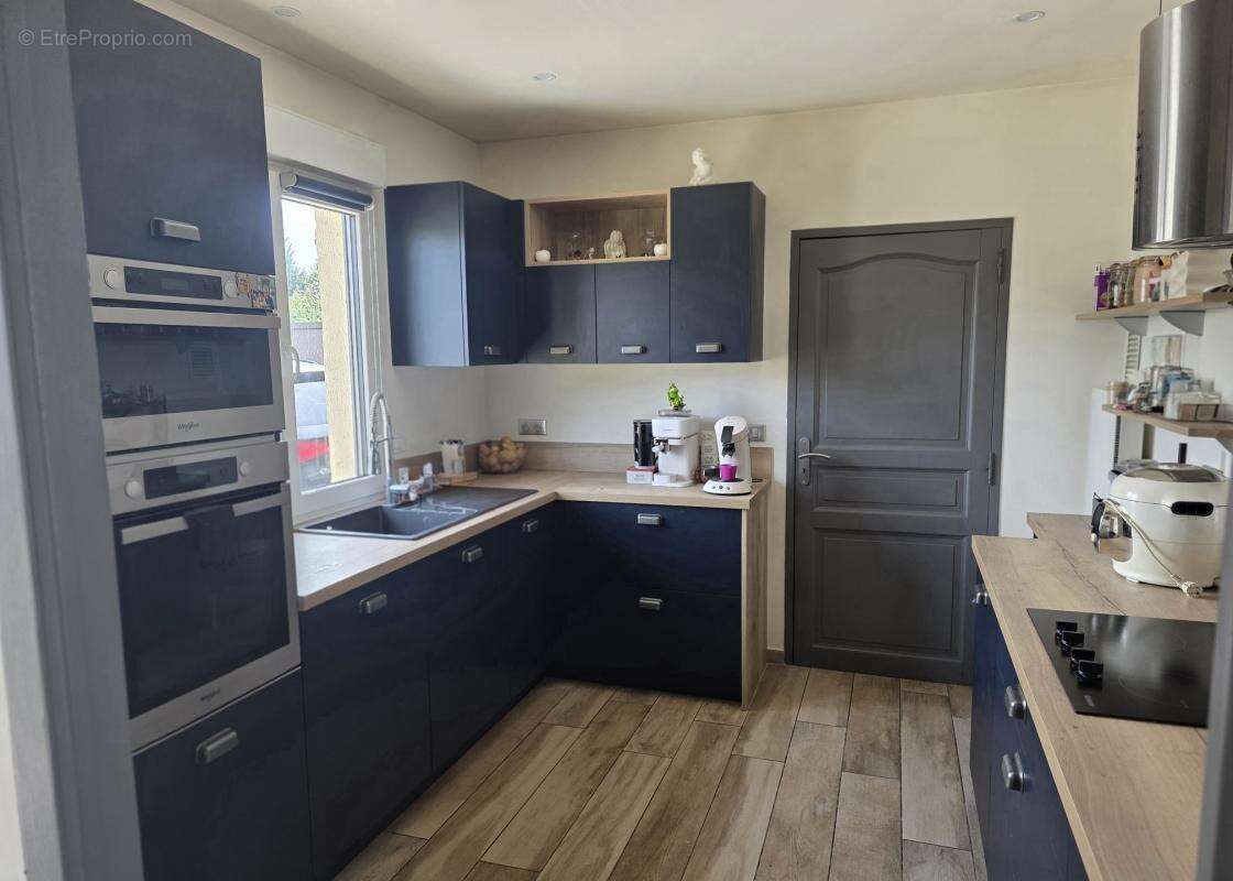  COUP DE CŒUR – Pavillon de plain-pied 4 chambres • Jardin • Terrasse • Garage • Quartier calme - photo 2