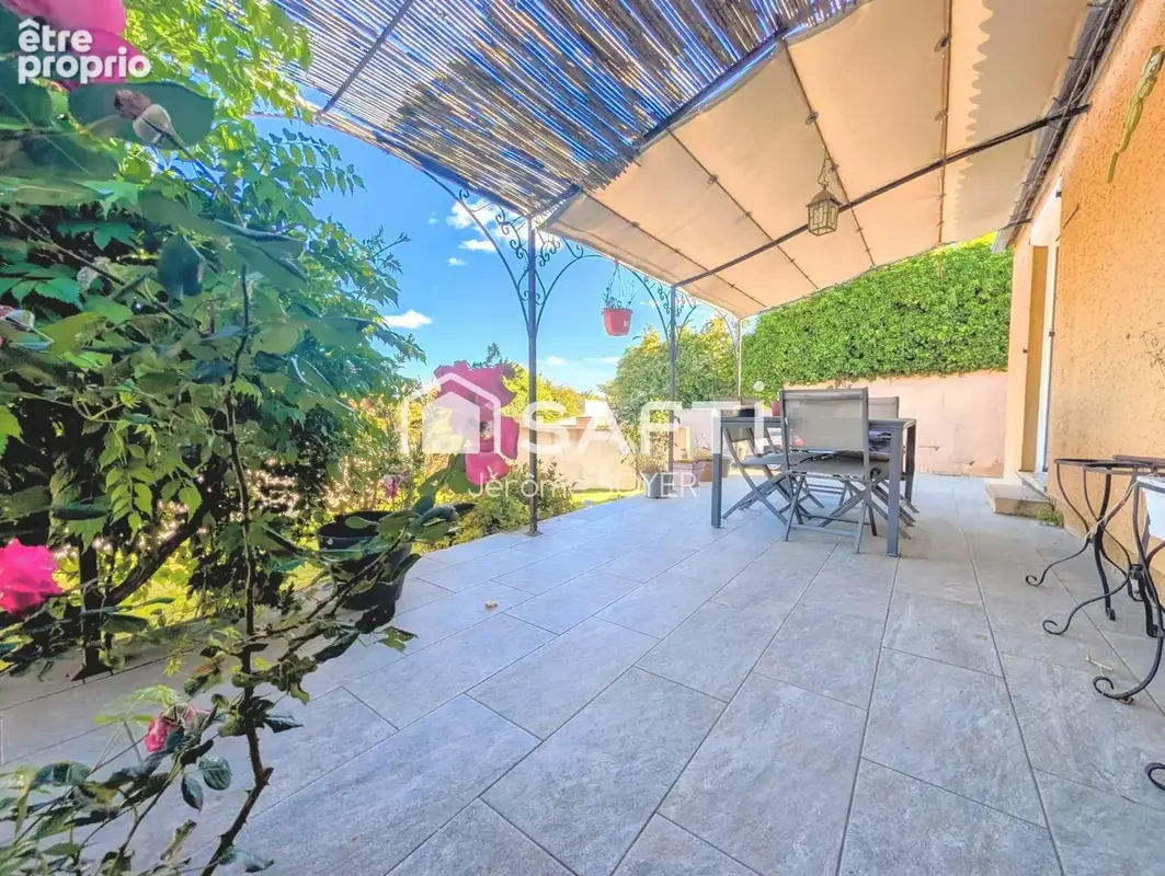 Photo 1 - Maison à VELAUX