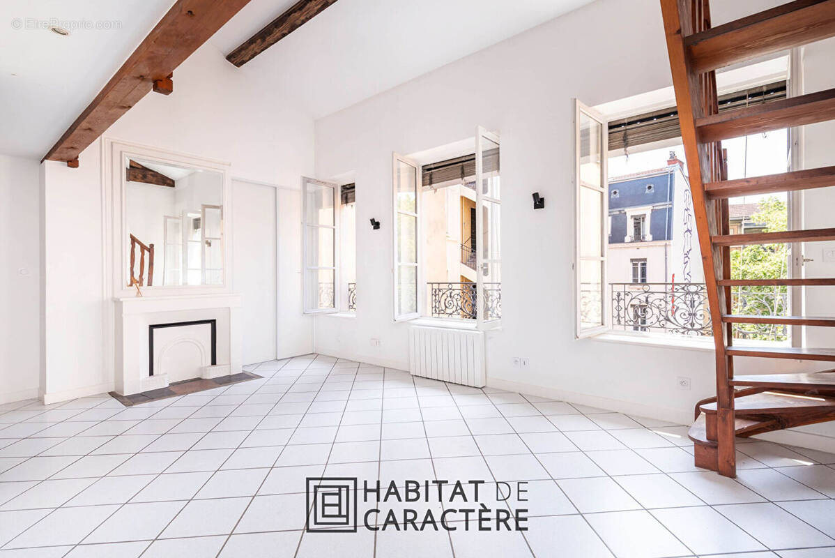 Appartement à LYON-1E