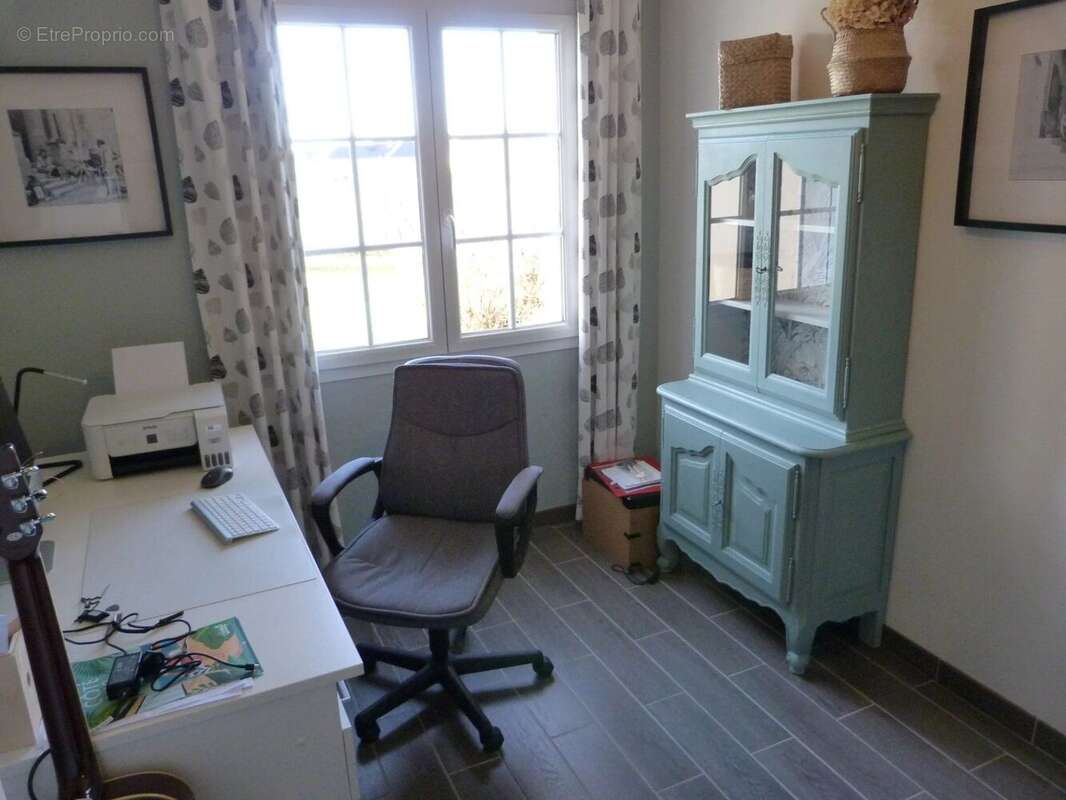 Maison à MEHUN-SUR-YEVRE