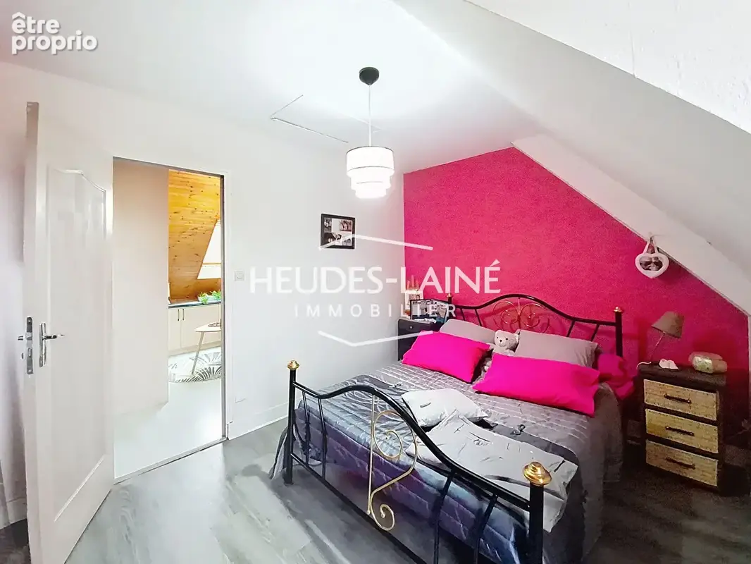 Maison 6 pièces 139 m2 50670  Saint -Laurent-de-Cuves - photo 11