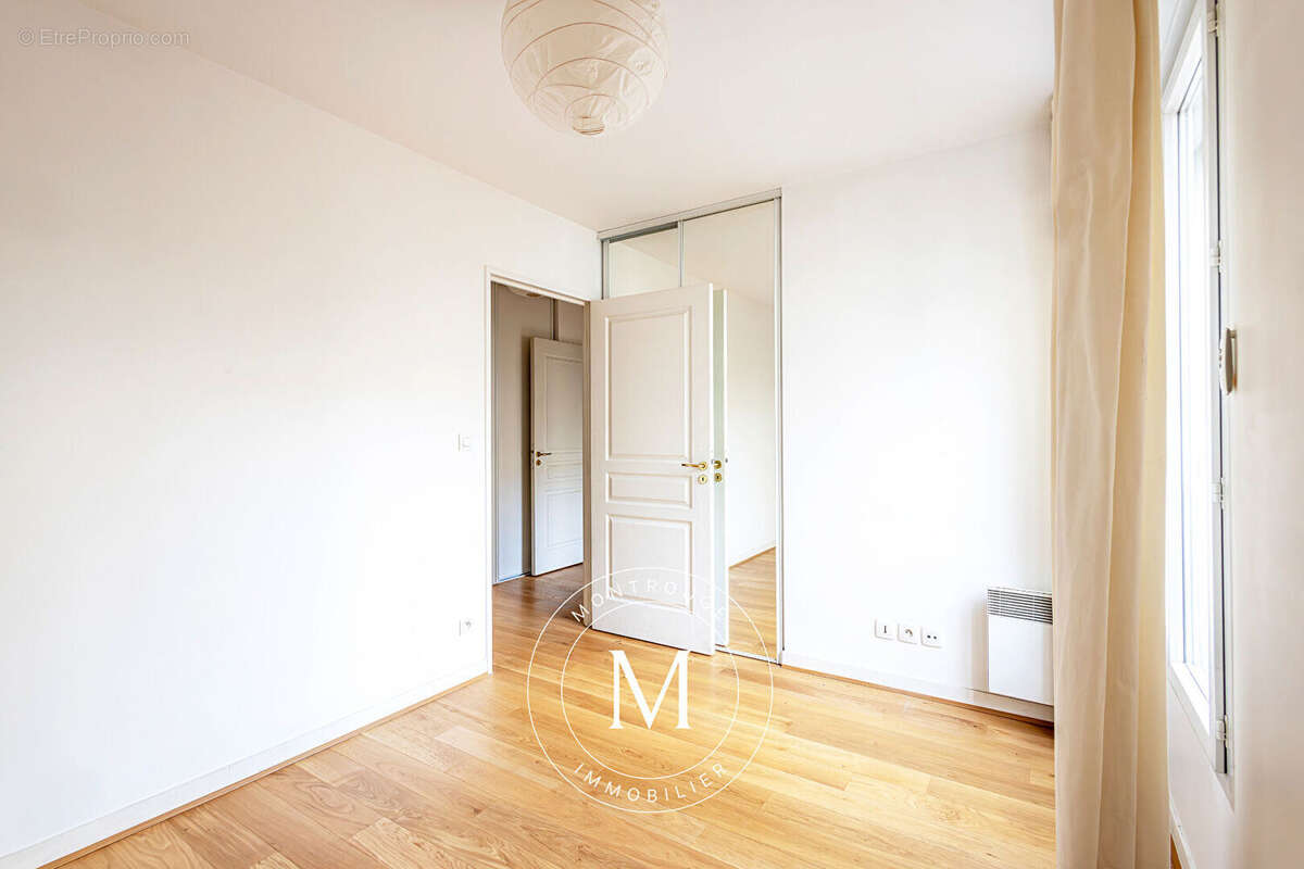 Appartement à MONTROUGE