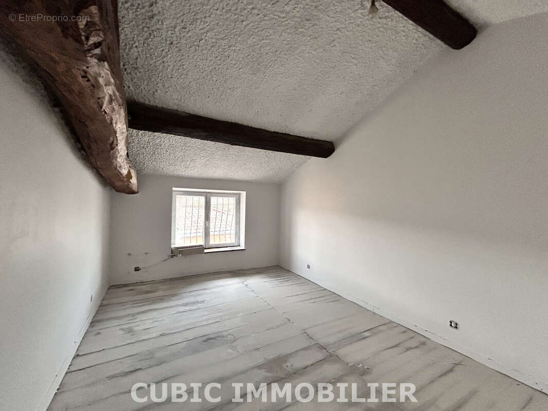 Maison à LE PERREON