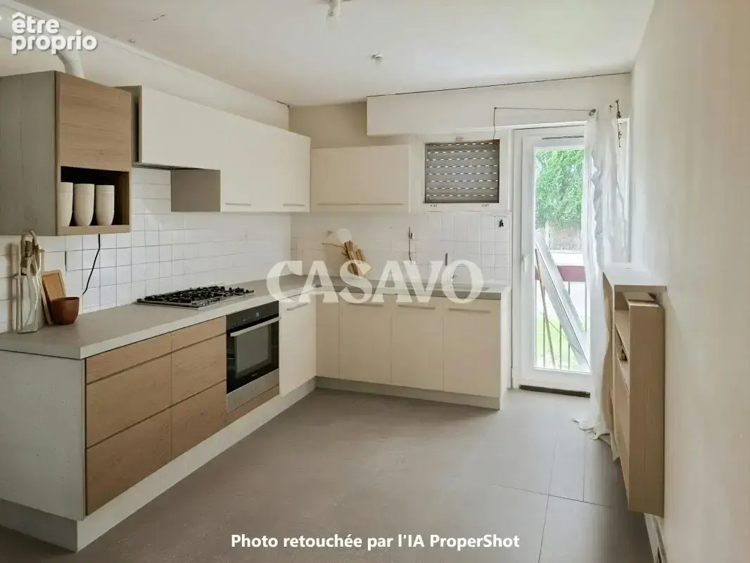 Vente Appartement 3 pièces de 65m² - 33700 Mérignac - photo 3