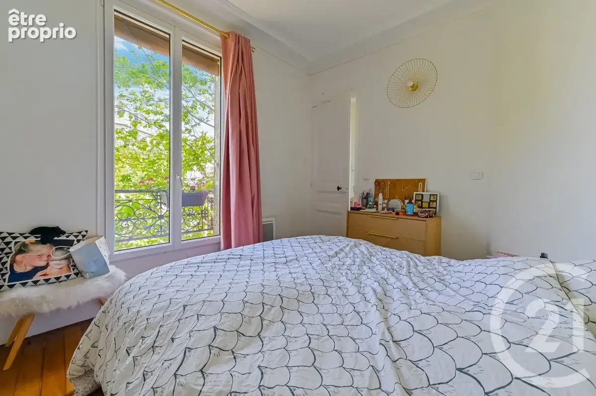 Appartement 2 pièces 56 m² à vendre à Paris-18e (75018) - photo 7