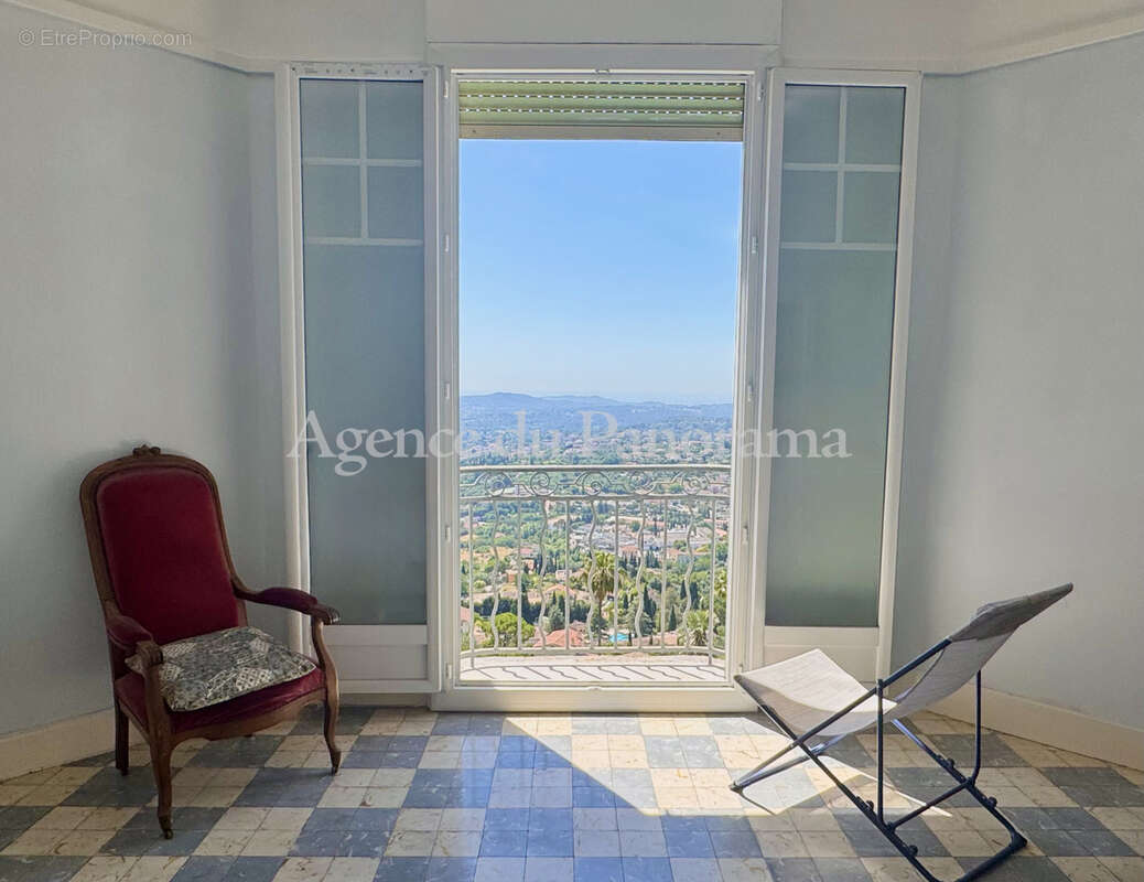 Appartement à GRASSE