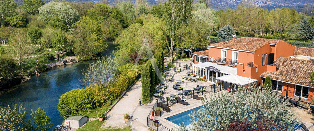 Appartement à L'ISLE-SUR-LA-SORGUE