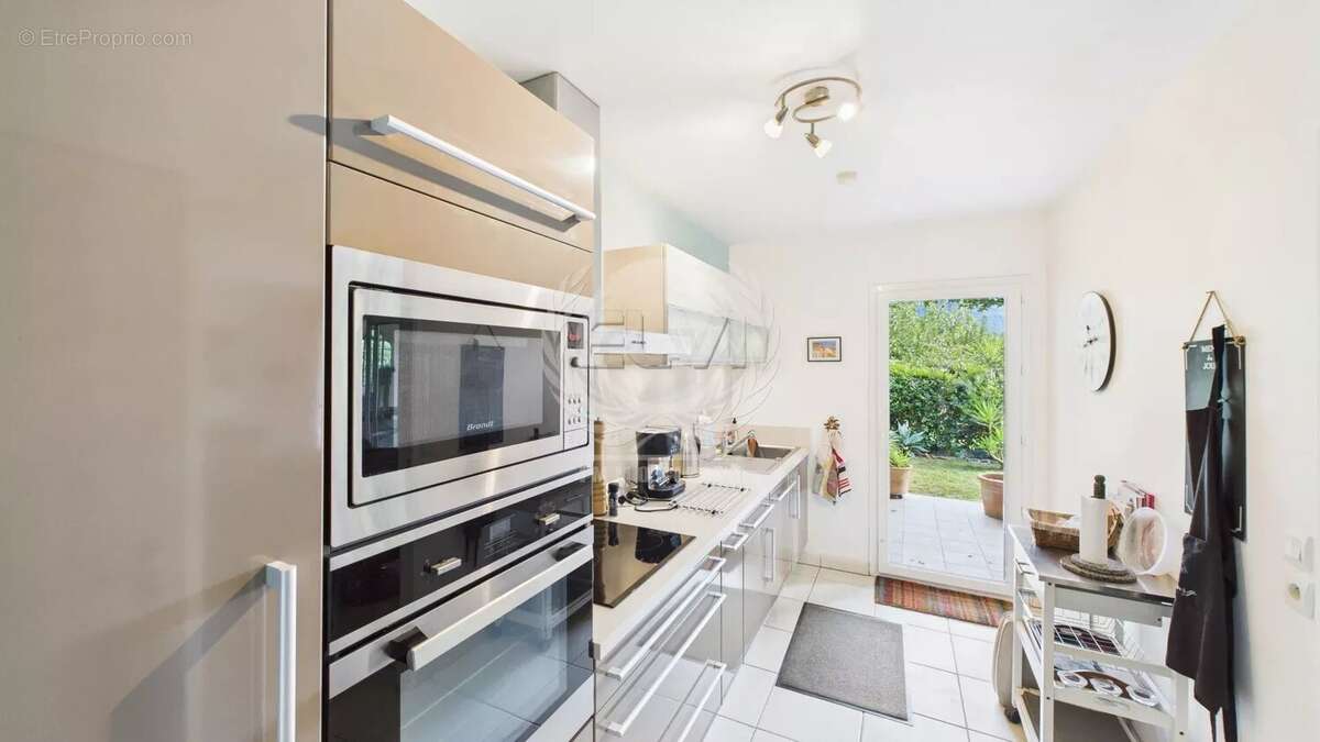 Maison à PLAN-DE-LA-TOUR