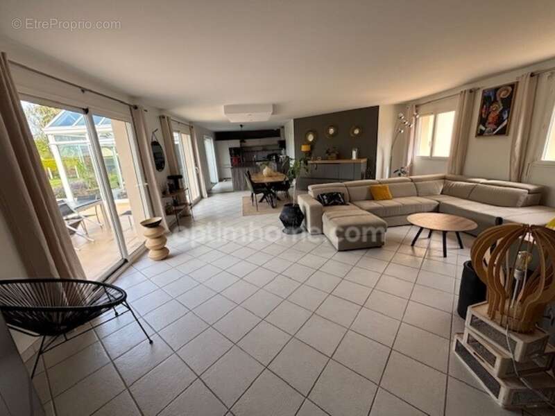 Maison à SAINT-AUBIN-ROUTOT