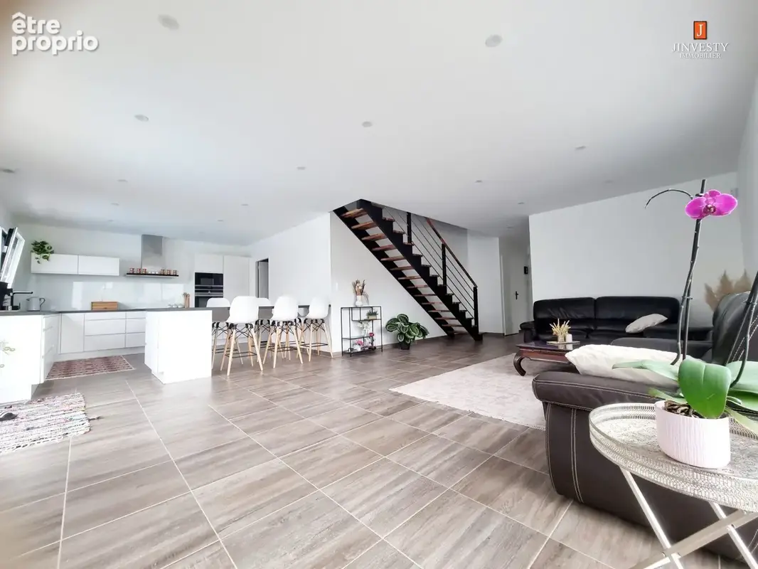 Maison 6 pièces 144 m² à vendre à Queven (56530) - photo 4
