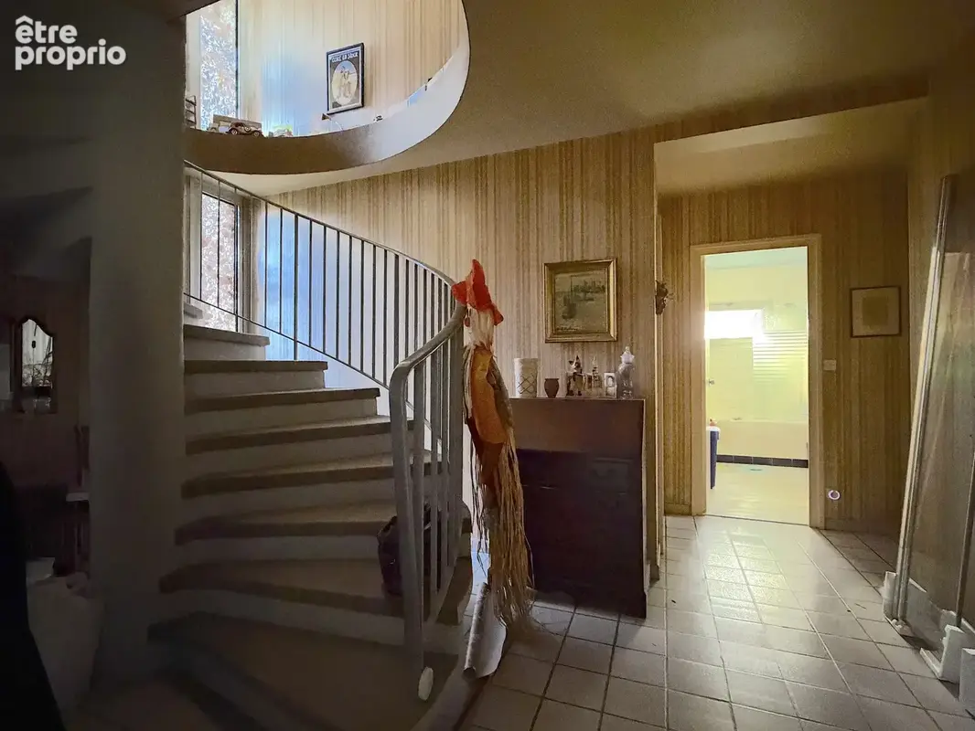 Maison 184 m2, 7 pièces, 5 chambres. - photo 11