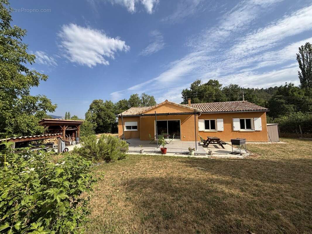 Maison 137 m² à Menglon  - photo 8