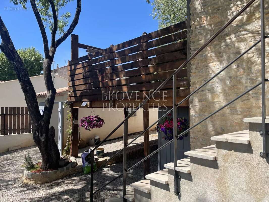 BAISSE DE PRIX-Villa T4-Piscine, garage & Sous-sol Total - photo 13