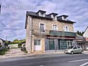 Appartement à LE LARDIN-SAINT-LAZARE