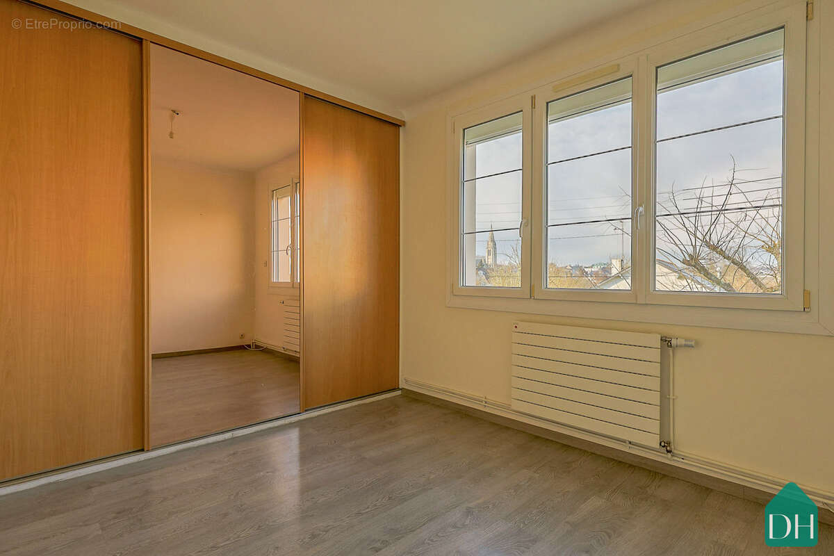 Maison 5 chambres, 146,76 m2, Bourg, ORVAULT - photo 11