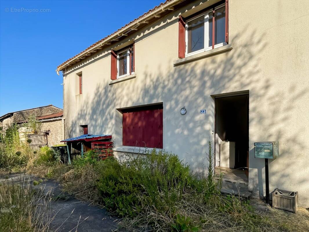 Maison à SAINT-LUMINE-DE-CLISSON