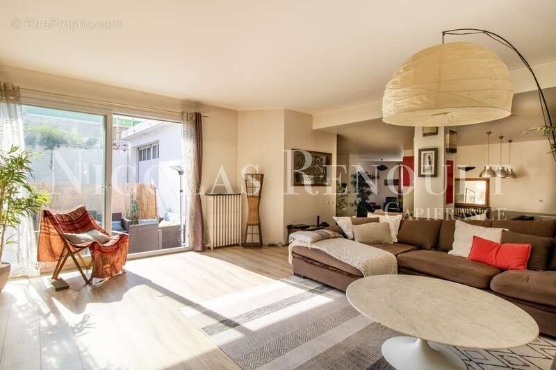 Appartement à COLOMBES