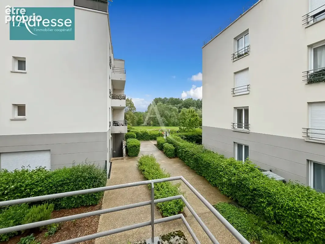 Appartement Hardricourt 4 pièce(s) 3 chambres 75 m² - photo 2