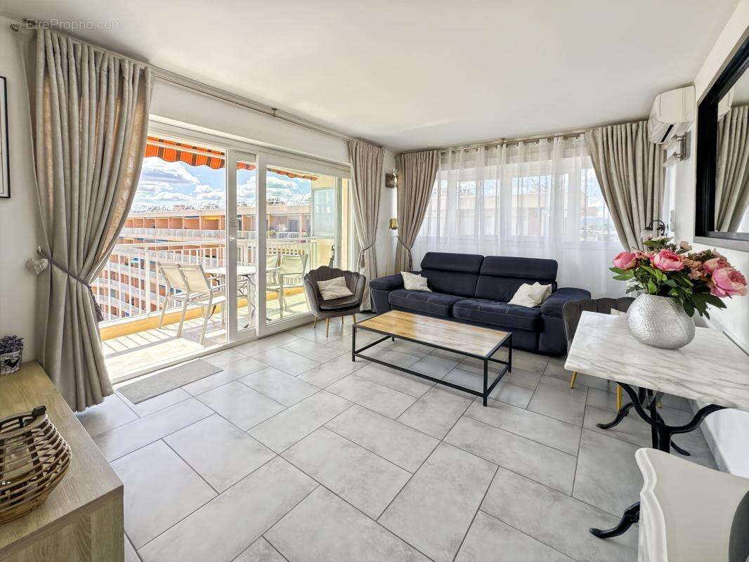 Magnifique vue mer de ce 2 pièces 38 m2 en étage elevé avec ascenseur - photo 5