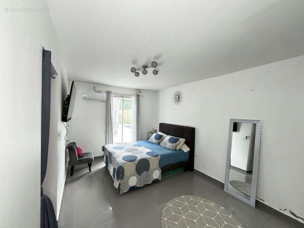 Maison 131 m² à Le Moule  - photo 14