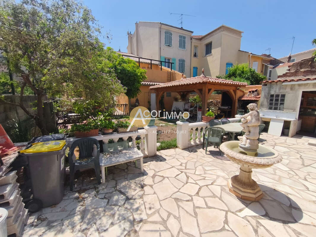 La seyne sur mer - maison t5 en viager occupé - photo 4