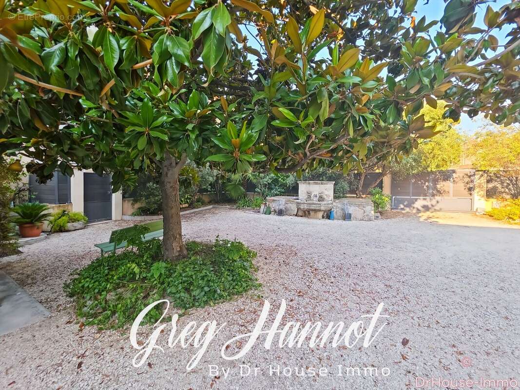 Terrain à LA VALETTE-DU-VAR