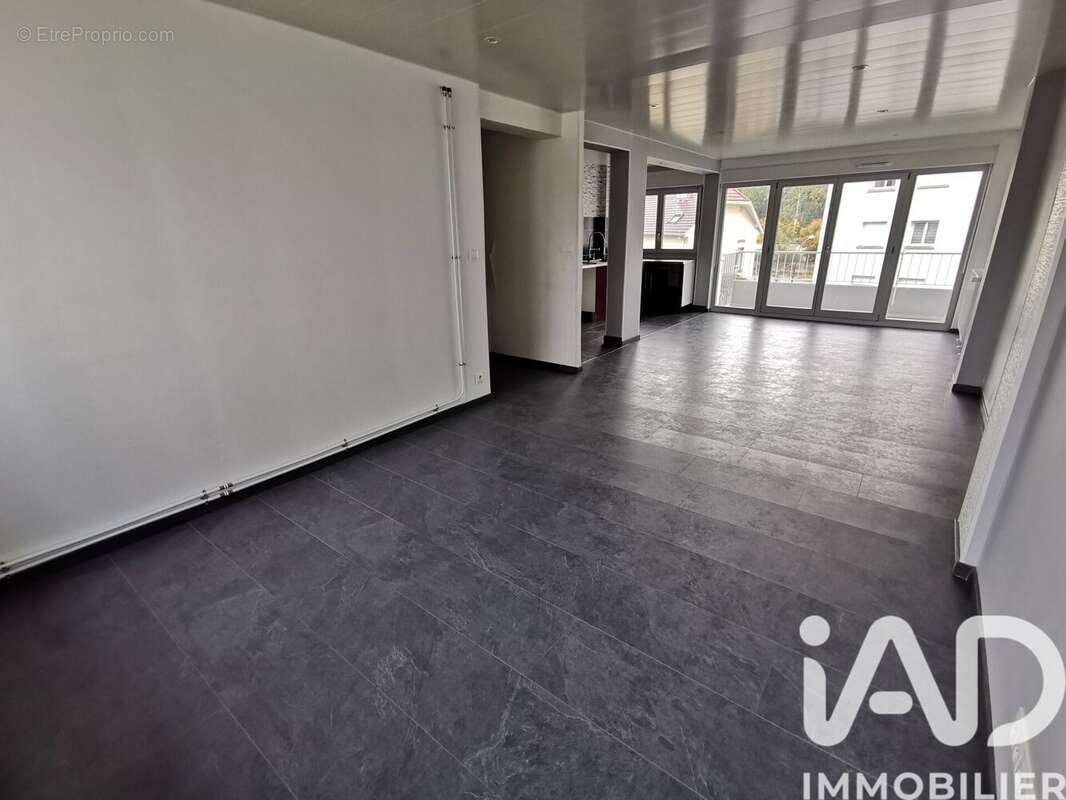 Photo 2 - Appartement à JARVILLE-LA-MALGRANGE
