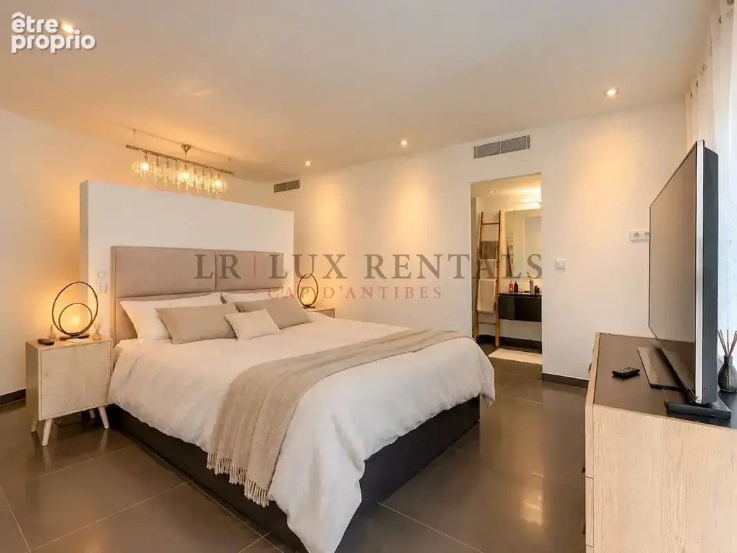 Villa avec vue mer panoramique et piscine à débordement - photo 15