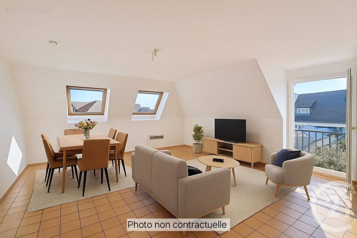 Appartement à BRIE-COMTE-ROBERT