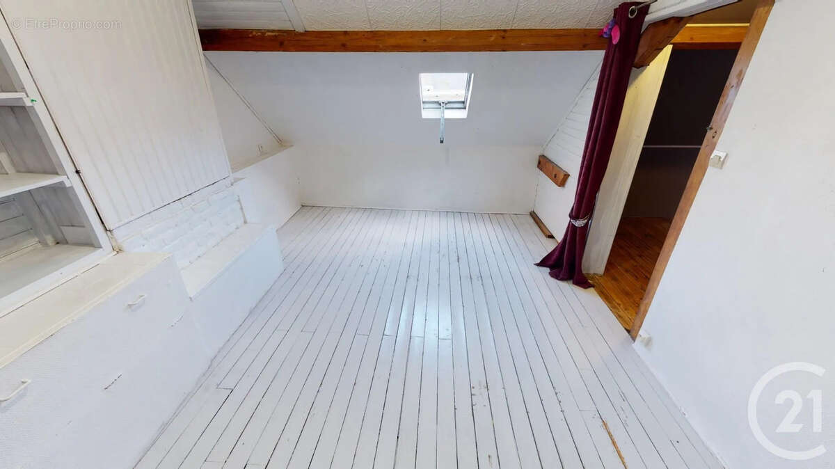 Maison à SAINT-QUENTIN