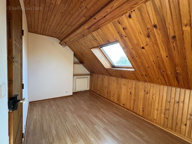 Maison à FOURMIES