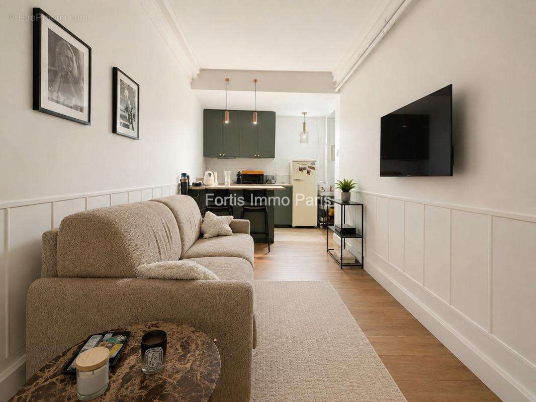 Paris 1 - quartier place vendome - charmant t2 - 31 m2 - photo 2
