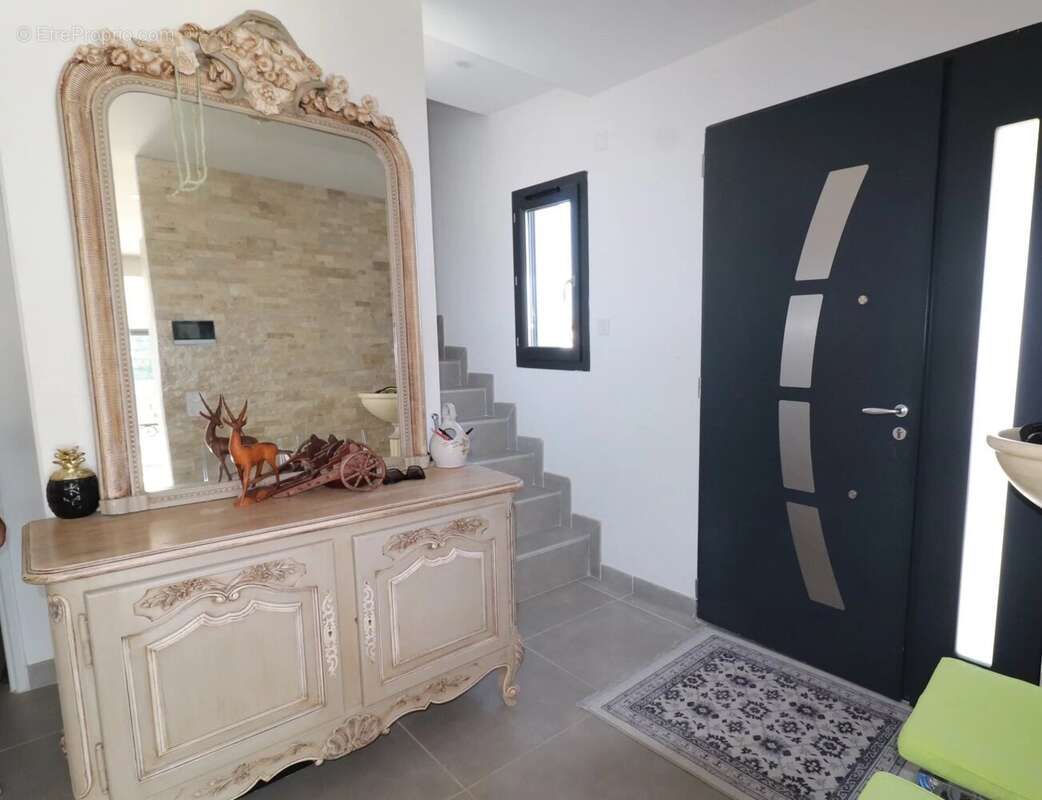 Maison à QUISSAC